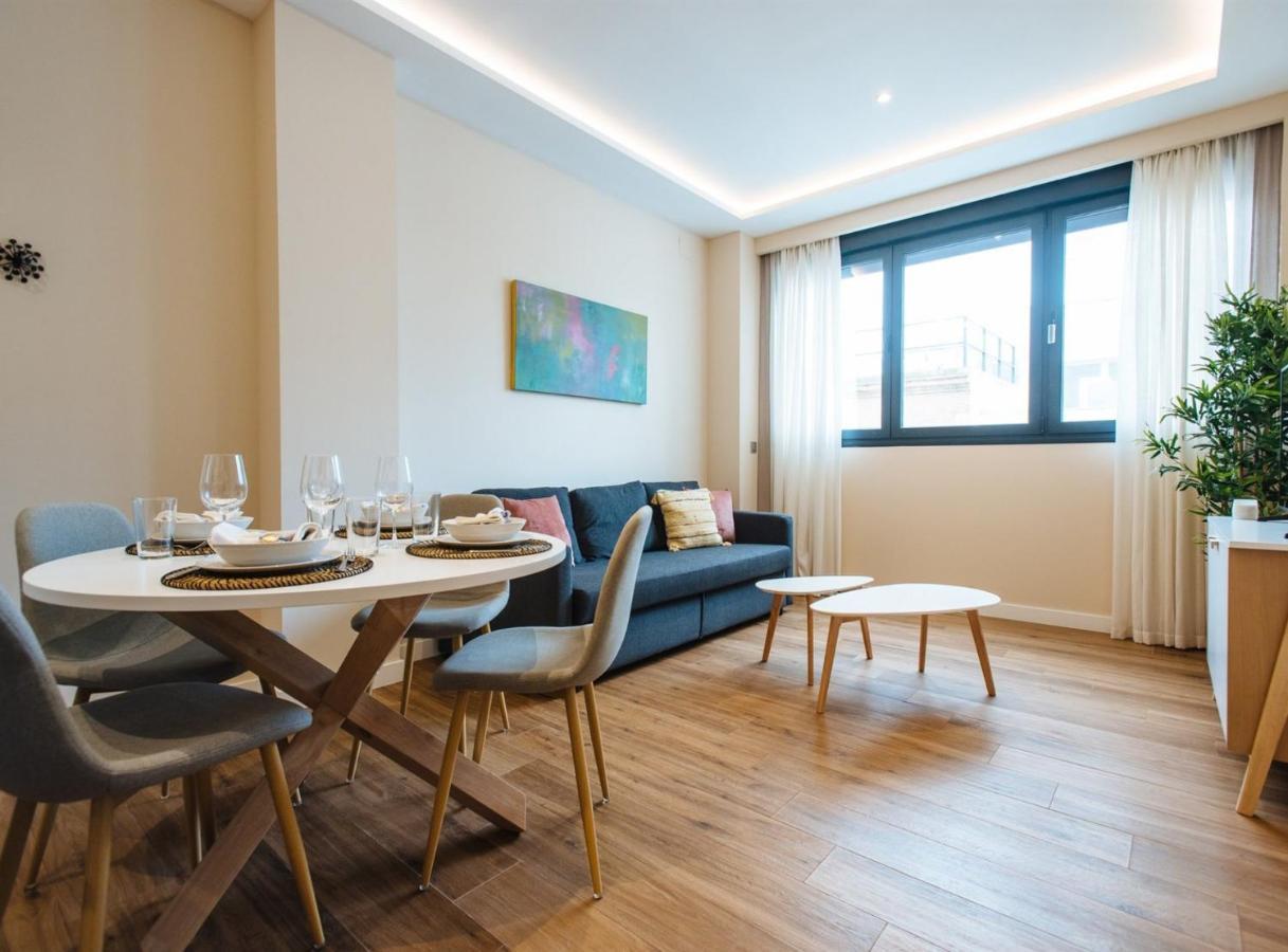 San Martin Suites Apartments Sevilla Ruang foto